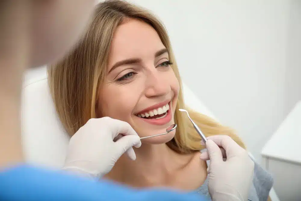 same-day cosmetic dental repair